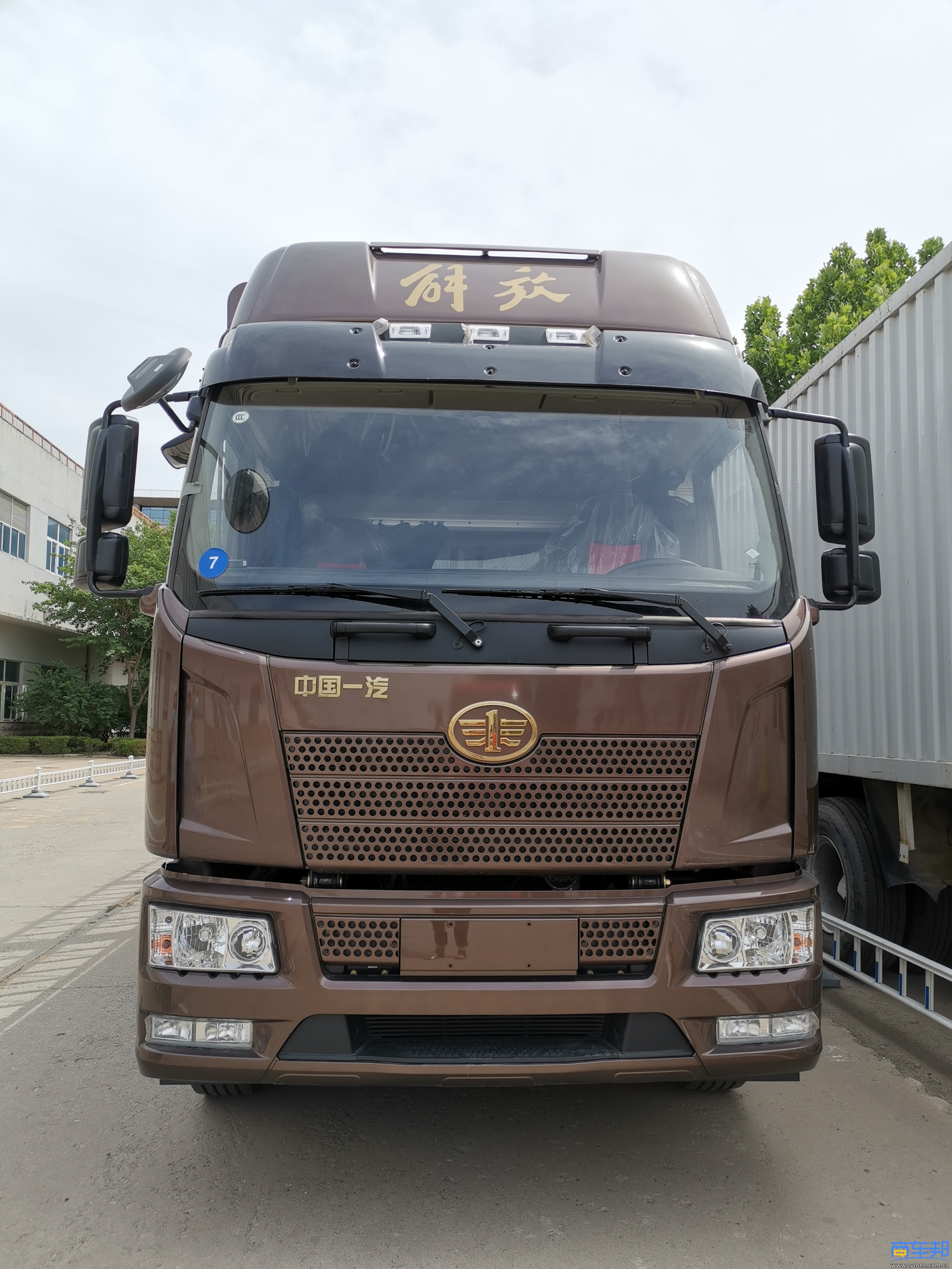 解放j6l240马力精英版,j6l精英版图片 解放j6l精英版中卡技术亮点解析