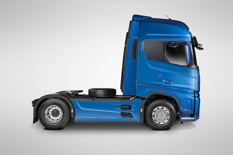 Ford Trucks New Tractor (4).jpg