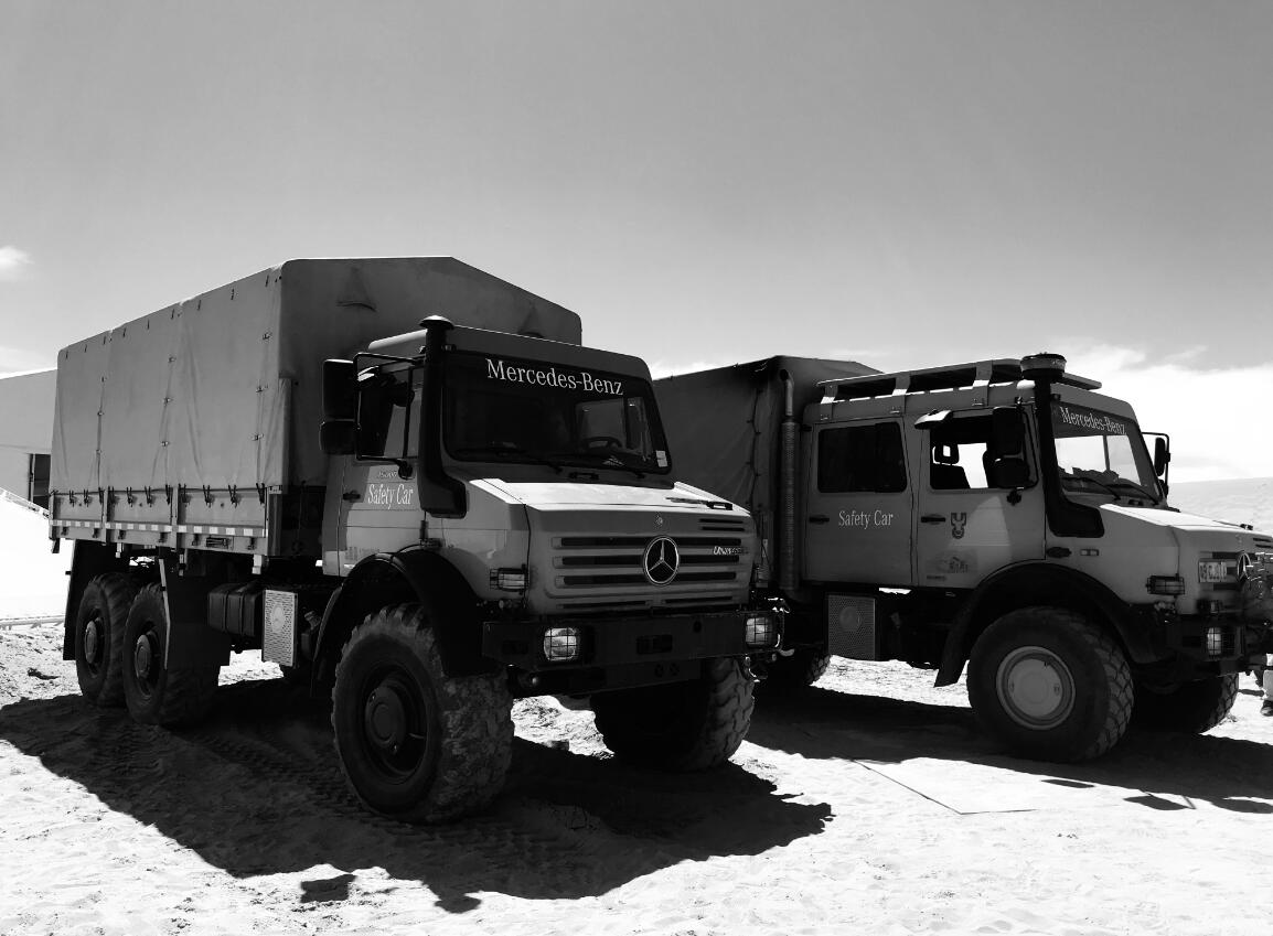 大漠戈壁挡不住乌尼莫克的英雄气概