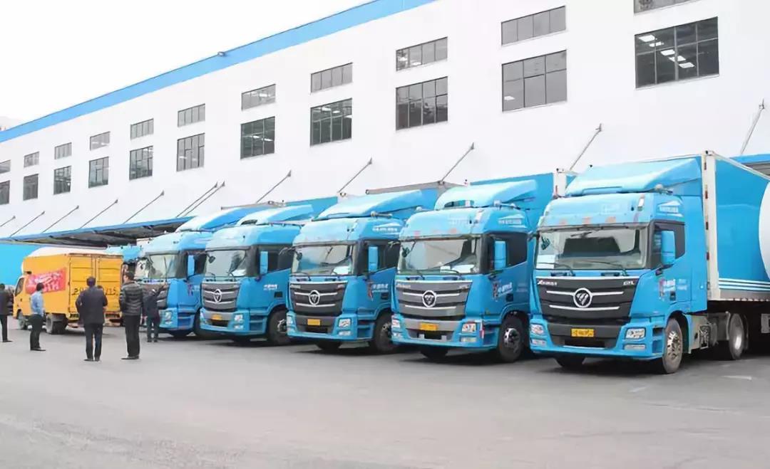 打好双十一物流攻坚战 欧曼服务在行动