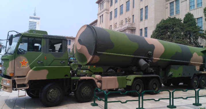 从70周年国庆阅兵看中国重型多轴车辆的发展